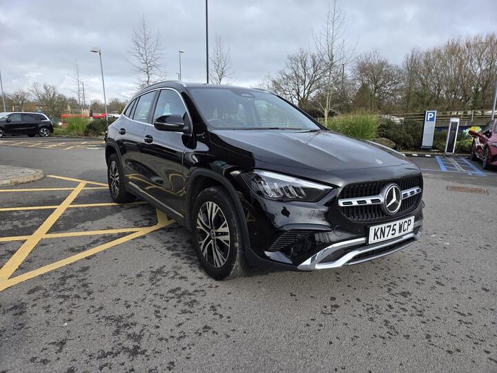 Mercedes-Benz GLA 2.0 GLA200d Sport (Executive) 8G-DCT Euro 6 (s/s) 5dr