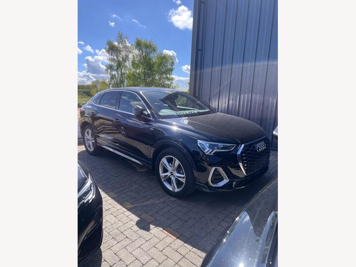 Audi Q3 1.5 TFSI CoD 35 S Line Sportback S Tronic Euro 6 (s/s) 5dr