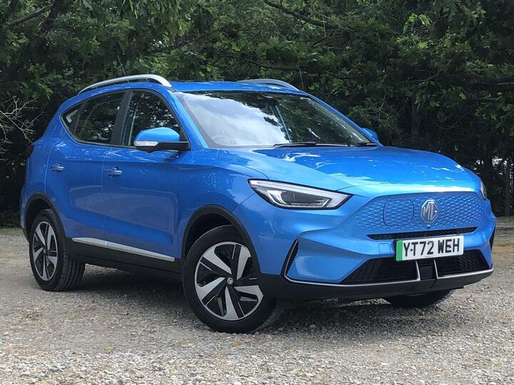MG MG ZS 72.6kWh Trophy Connect Long Range Auto 5dr