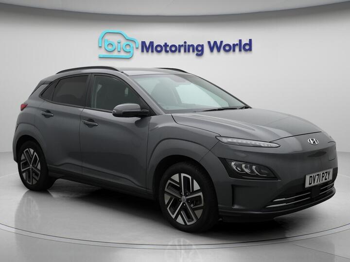 Hyundai KONA 64kWh Premium Auto 5dr (10.5kW Charger)