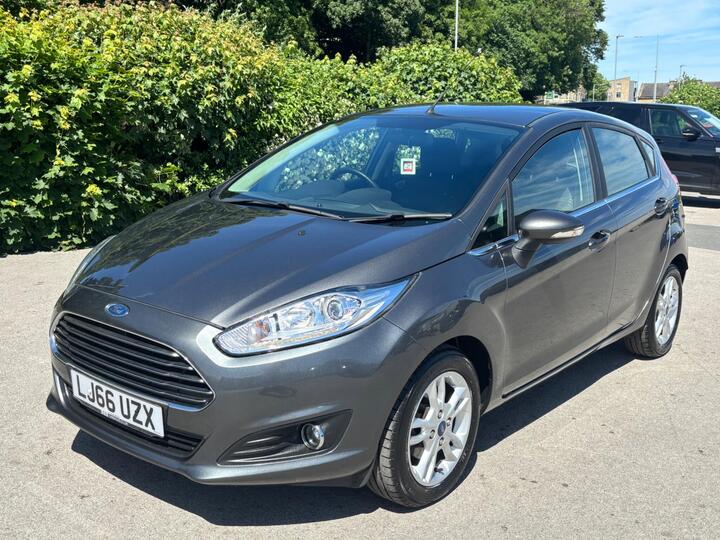 Ford Fiesta 1.0T EcoBoost Zetec Powershift Euro 6 5dr