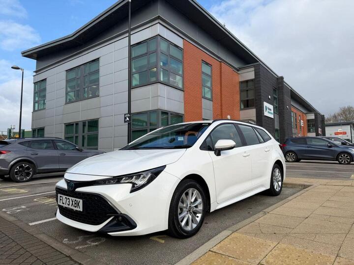 Toyota COROLLA 1.8 VVT-h Icon Touring Sports CVT Euro 6 (s/s) 5dr