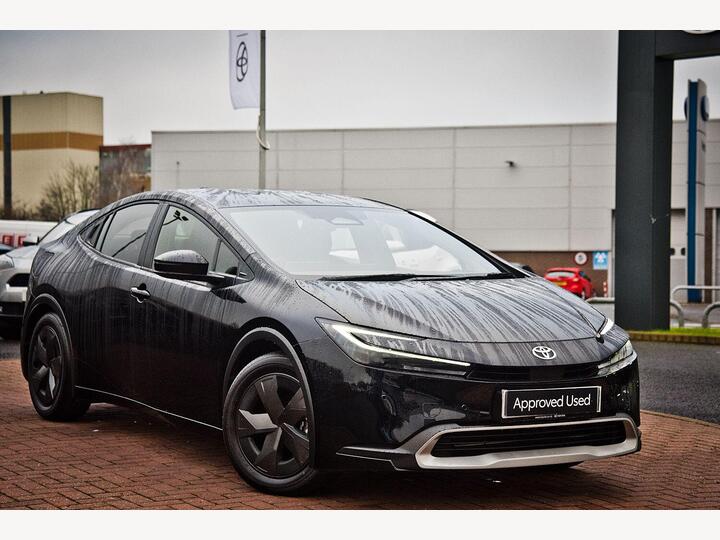 Toyota Prius 2.0 13.6kWh Design CVT Euro 6 (s/s) 5dr Toyota Prius 2.0 13.6kWh Design CVT Euro 6 (s/s) 5dr