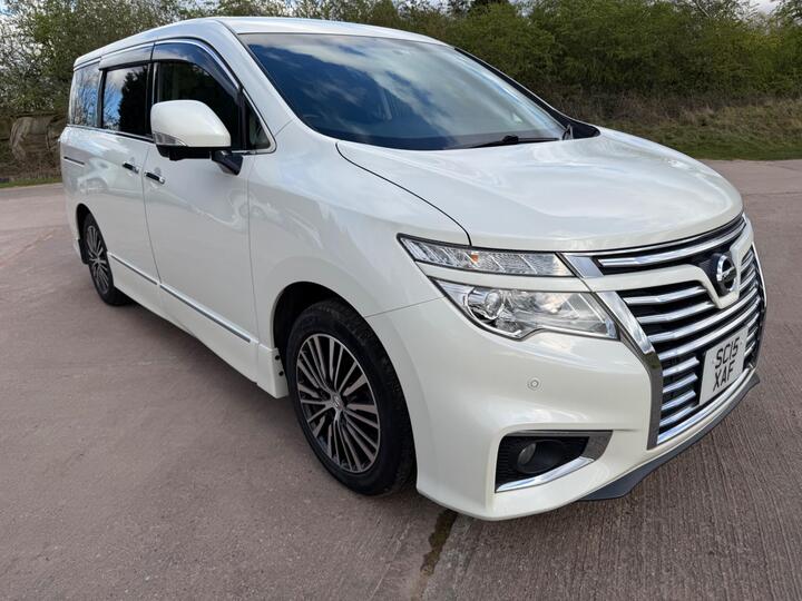 Nissan Elgrand 3.5 V6 Highway Star Premium Facelift E52