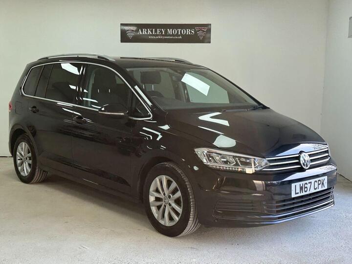 Volkswagen Touran 1.4 TSI SEL DSG Euro 6 (s/s) 5dr Volkswagen Touran 1.4 TSI SEL DSG Euro 6 (s/s) 5dr