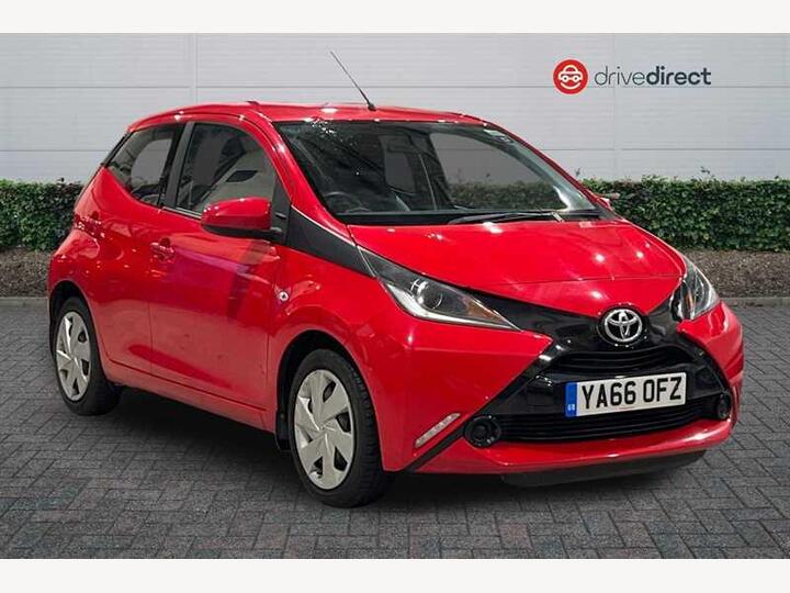 Toyota AYGO 1.0 VVT-i X-play Euro 6 5dr