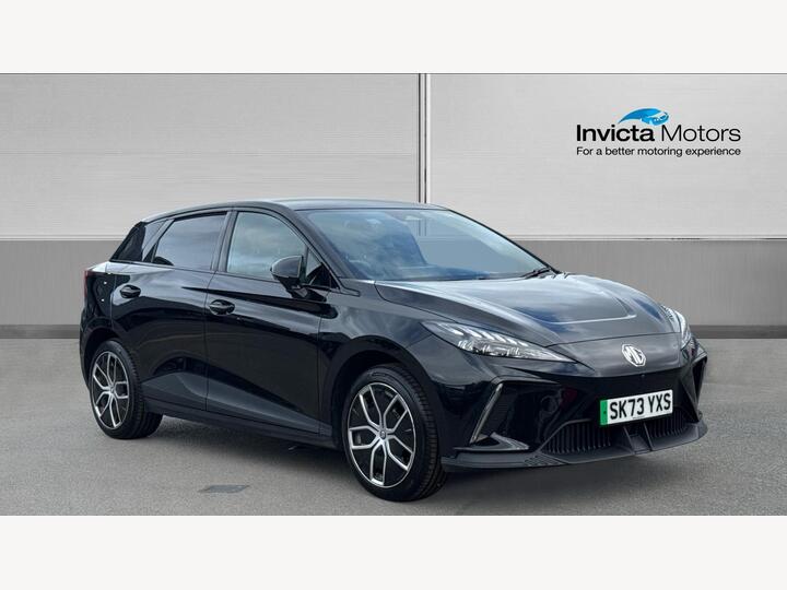 MG MG4 EV 64kWh Trophy Long Range Auto 5dr