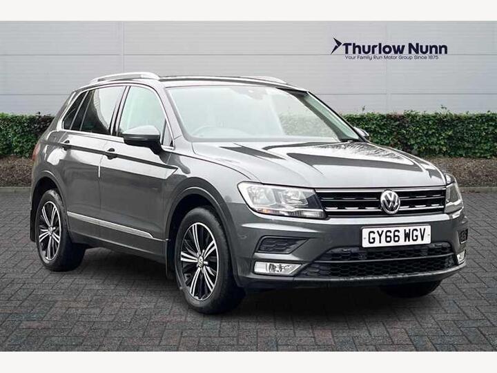 Volkswagen Tiguan 2.0 TDI BlueMotion Tech SE Navigation DSG 4Motion Euro 6 (s/s) 5dr