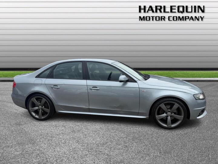 Audi A4 2.0 TDI Black Edition Quattro Euro 5 (s/s) 4dr