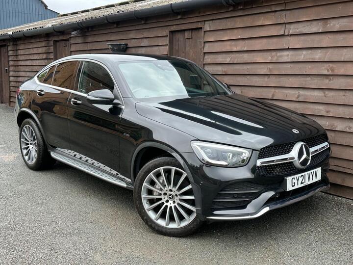 Mercedes-Benz GLC 2.0 GLC300de 13.5kWh AMG Line (Premium) Coupe G-Tronic+ 4MATIC Euro 6 (s/s) 5dr Mercedes-Benz GLC 2.0 GLC300de 13.5kWh AMG Line (Premium) Coupe G-Tronic+ 4MATIC Euro 6 (s/s) 5dr