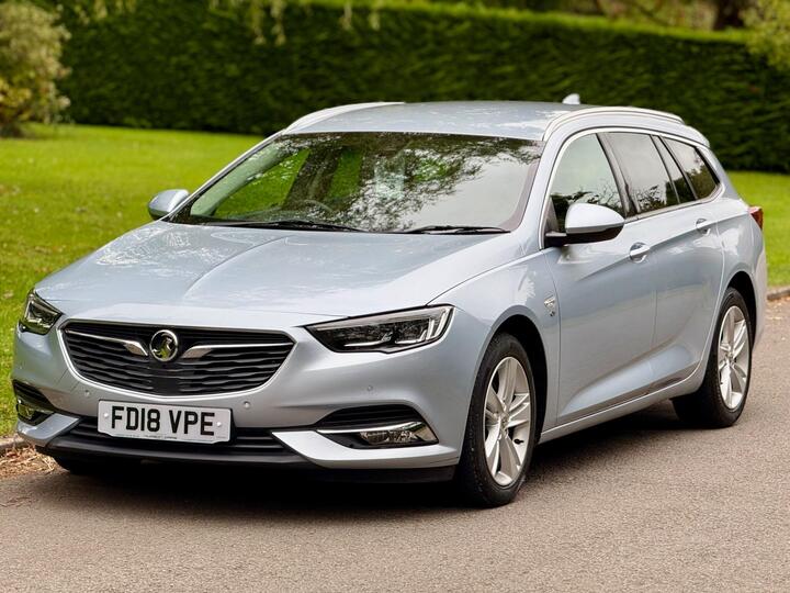 Vauxhall Insignia 1.6 Turbo D EcoTEC BlueInjection Elite Nav Sports Tourer Euro 6 (s/s) 5dr Vauxhall Insignia 1.6 Turbo D EcoTEC BlueInjection Elite Nav Sports Tourer Euro 6 (s/s) 5dr