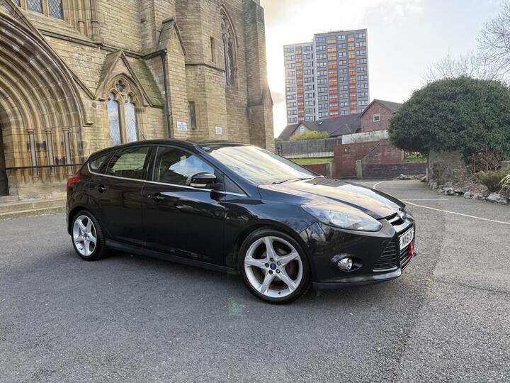 Ford FOCUS 1.6 TDCi Titanium Euro 5 (s/s) 5dr