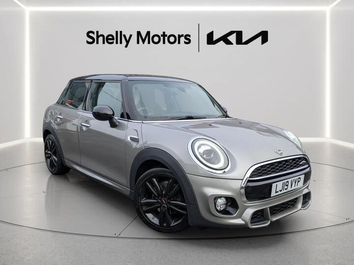 MINI HATCHBACK 1.5 Cooper Sport Steptronic Euro 6 (s/s) 5dr