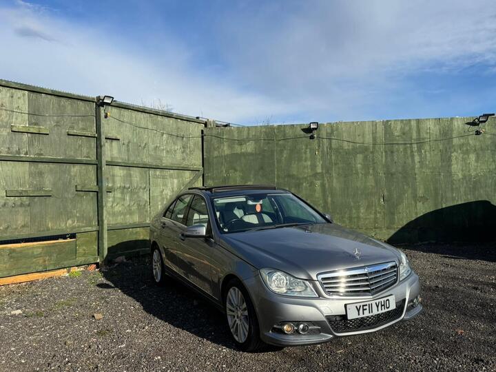 Mercedes-Benz C Class 1.8 C250 BlueEfficiency Elegance G-Tronic+ Euro 5 (s/s) 4dr