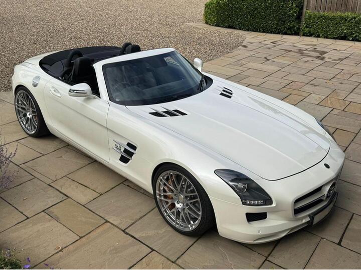 Mercedes-Benz SLS 6.2 63 V8 AMG Roadster SpdS DCT Euro 5 2dr Mercedes-Benz SLS 6.2 63 V8 AMG Roadster SpdS DCT Euro 5 2dr
