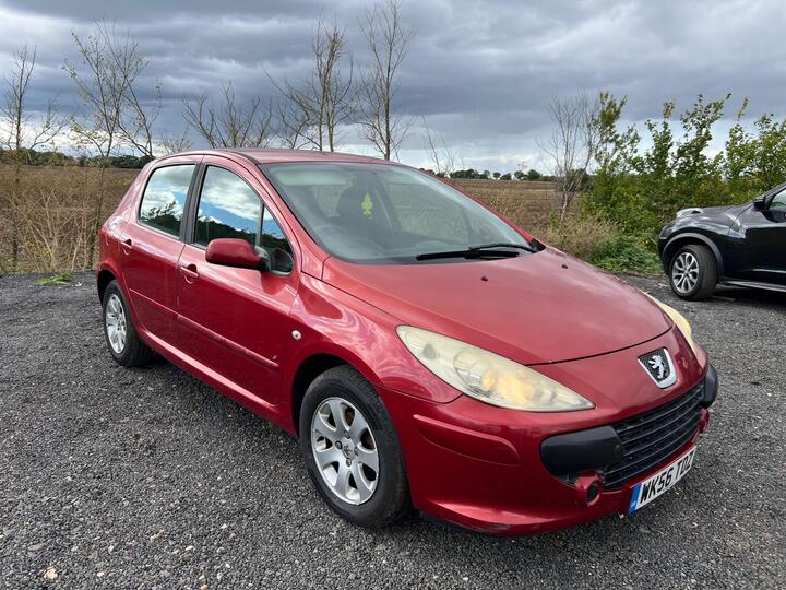 Peugeot 307 1.6 HDi S 5dr Peugeot 307 1.6 HDi S 5dr