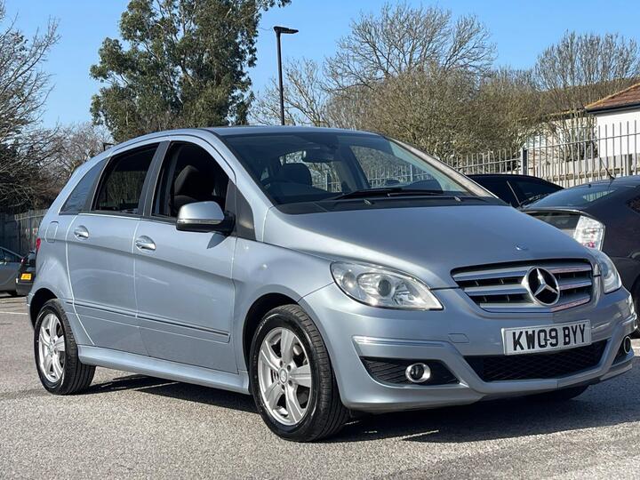 Mercedes-Benz B Class 1.5 B160 SE CVT 5dr Mercedes-Benz B Class 1.5 B160 SE CVT 5dr