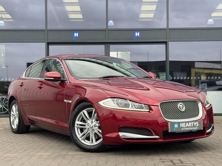 Jaguar XF 2.2d Luxury Auto Euro 5 (s/s) 4dr