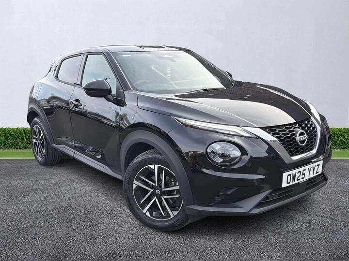 Nissan JUKE 1.0 DIG-T N-Connecta Euro 6 (s/s) 5dr