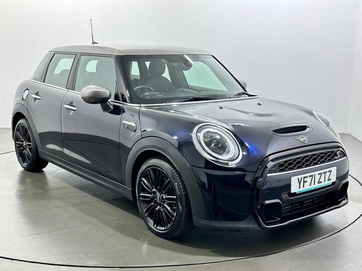 MINI Hatch 2.0 Cooper S Exclusive Euro 6 (s/s) 5dr