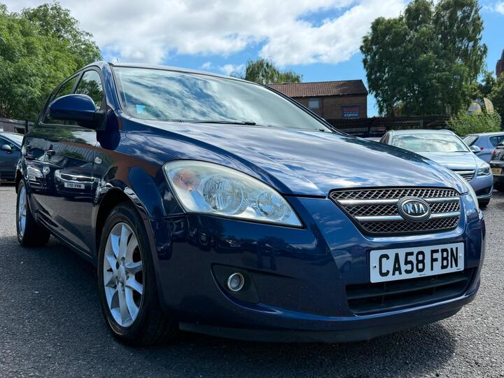Kia Ceed 1.6 CRDi LS 5dr