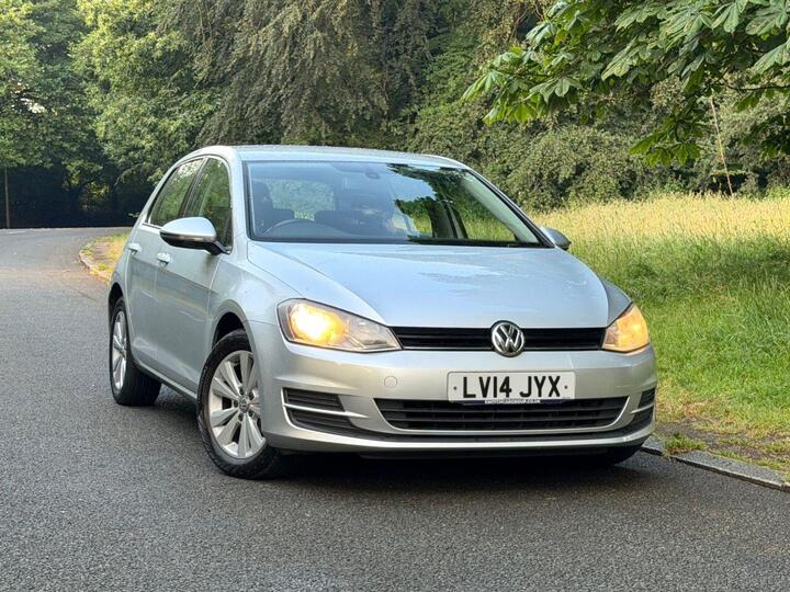 Volkswagen GOLF 1.6 TDI BlueMotion Tech SE DSG Euro 5 (s/s) 5dr