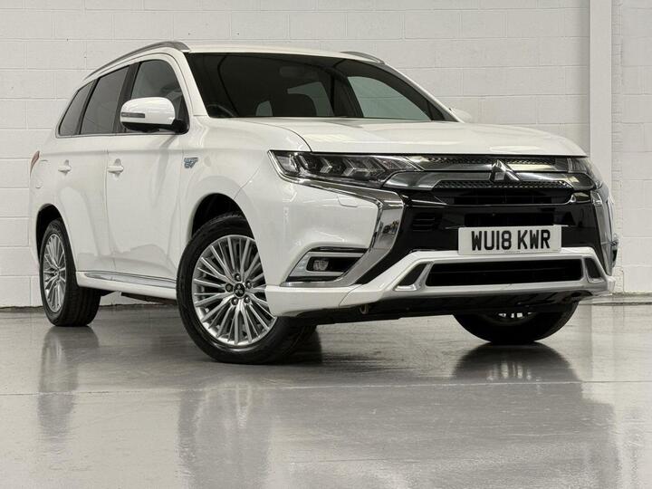 Mitsubishi Outlander 2.4h TwinMotor 13.8kWh 4h CVT 4WD Euro 6 (s/s) 5dr