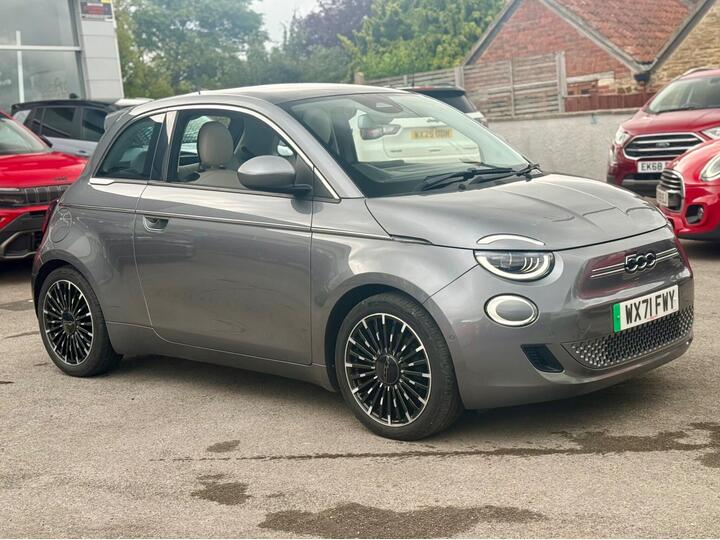 Fiat 500e 42kWh La Prima Auto 3dr