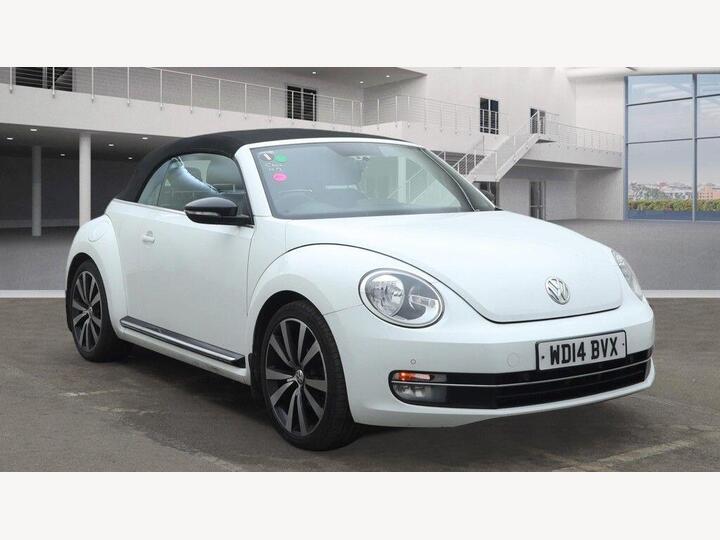 Volkswagen Beetle 2.0 TDI Sport Cabriolet Euro 5 2dr Volkswagen Beetle 2.0 TDI Sport Cabriolet Euro 5 2dr