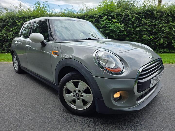 MINI Hatch 1.5 Cooper Euro 6 (s/s) 5dr