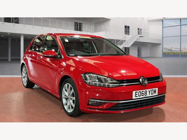 Volkswagen Golf 1.6 TDI GT Euro 6 (s/s) 5dr Volkswagen Golf 1.6 TDI GT Euro 6 (s/s) 5dr