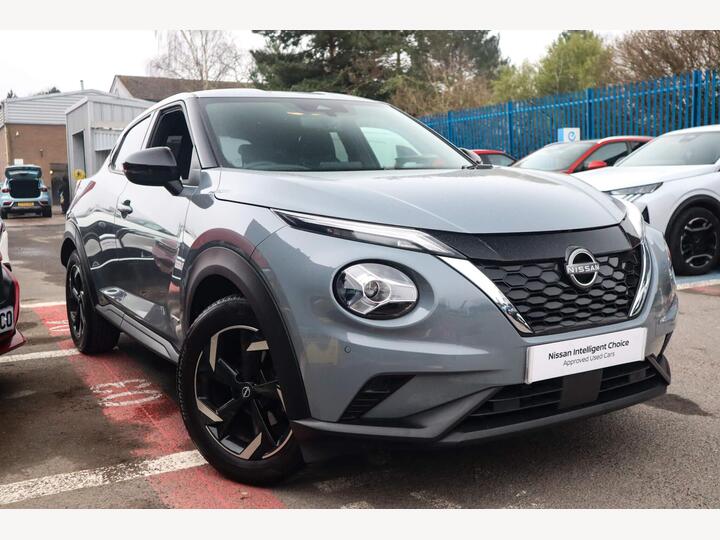 Nissan Juke 1.6 N-Connecta Auto Euro 6 5dr