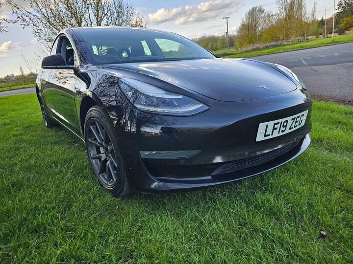 Tesla Model 3 Standard Range Plus Auto RWD 4dr
