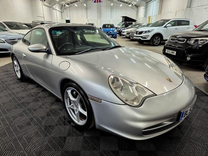 Porsche 911 3.6 996 Carrera 4 AWD 2dr