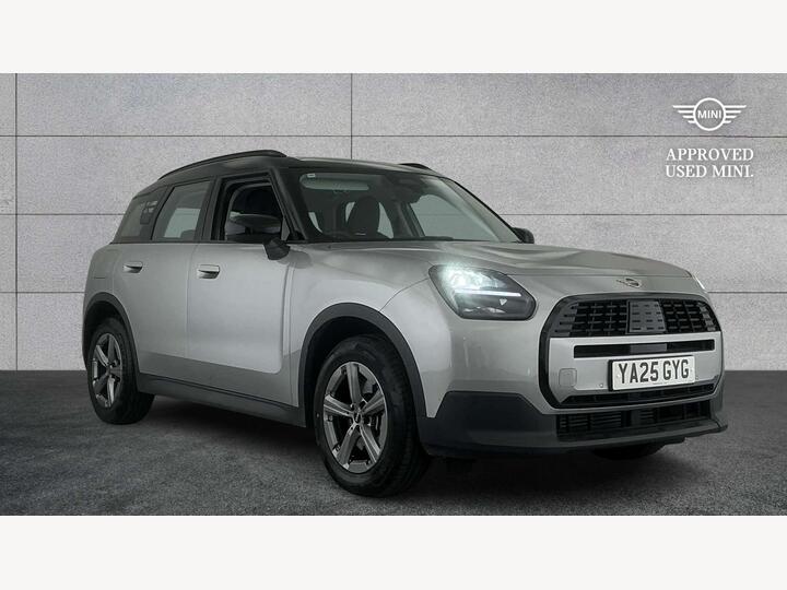 MINI Countryman 1.5C MHEV Classic Auto Euro 6 (s/s) 5dr