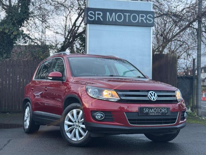 Volkswagen Tiguan 2.0 TDI BlueMotion Tech Match DSG 4WD Euro 5 (s/s) 5dr