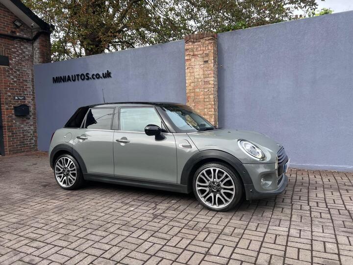 MINI Hatch 1.5 Cooper Exclusive Steptronic Euro 6 (s/s) 5dr