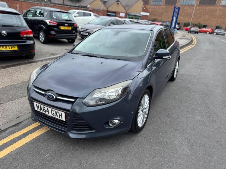 Ford Focus 1.6 Zetec Powershift Euro 5 5dr