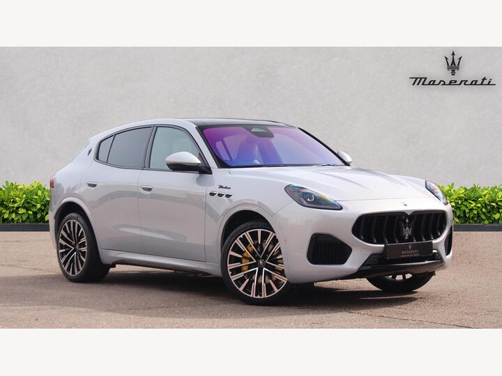 Maserati GRECALE 2.0 MHEV Modena ZF 4WD Euro 6 (s/s) 5dr