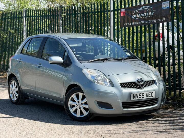 Toyota Yaris 1.33 Dual VVT-i TR Euro 4 (s/s) 5dr