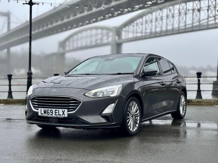 Ford Focus 1.0T EcoBoost Titanium X Euro 6 (s/s) 5dr