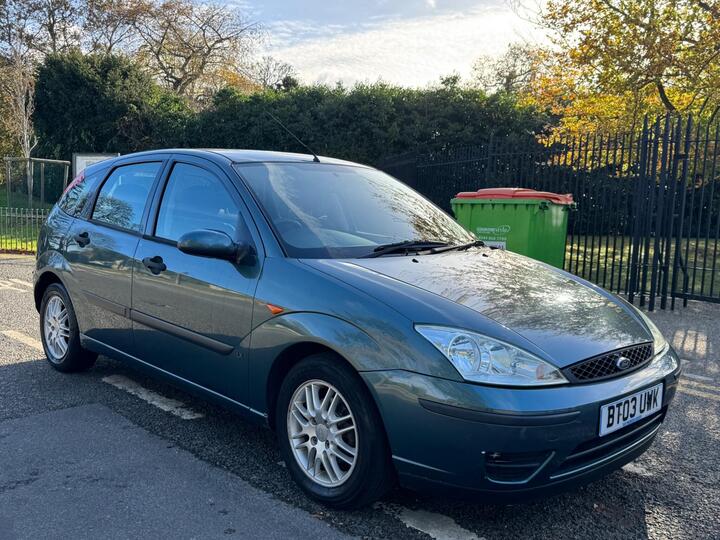 Ford Focus 1.6i 16v LX 5dr