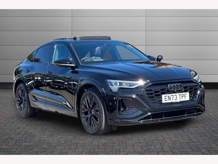 Audi Q8 E-tron 55 Black Edition Sportback Auto Quattro 5dr 114kWh (11kW Charger) Audi Q8 E-tron 55 Black Edition Sportback Auto Quattro 5dr 114kWh (11kW Charger)