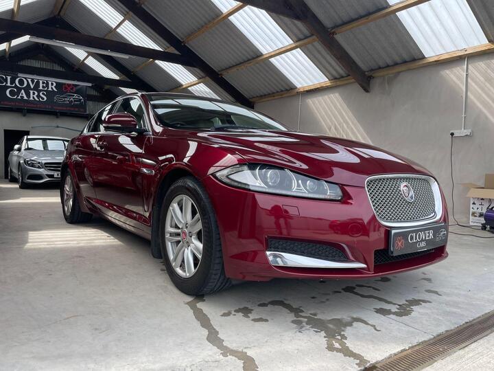 Jaguar XF 2.2d Premium Luxury Auto Euro 5 (s/s) 4dr
