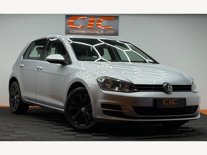 Volkswagen Golf 1.6 TDI BlueMotion Tech SE Euro 5 (s/s) 5dr