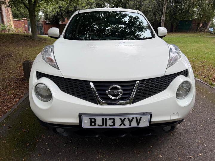 Nissan Juke 1.6 Acenta Premium Euro 5 (s/s) 5dr