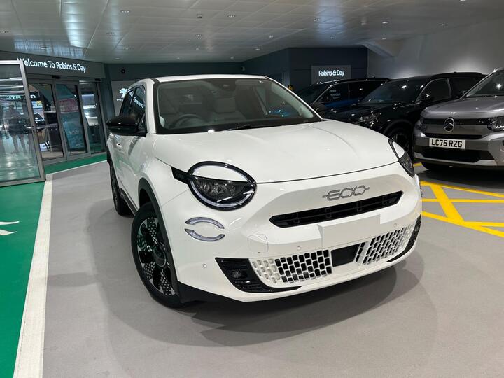 Fiat 600 1.2 MHEV La Prima E-DCT Euro 6 (s/s) 5dr