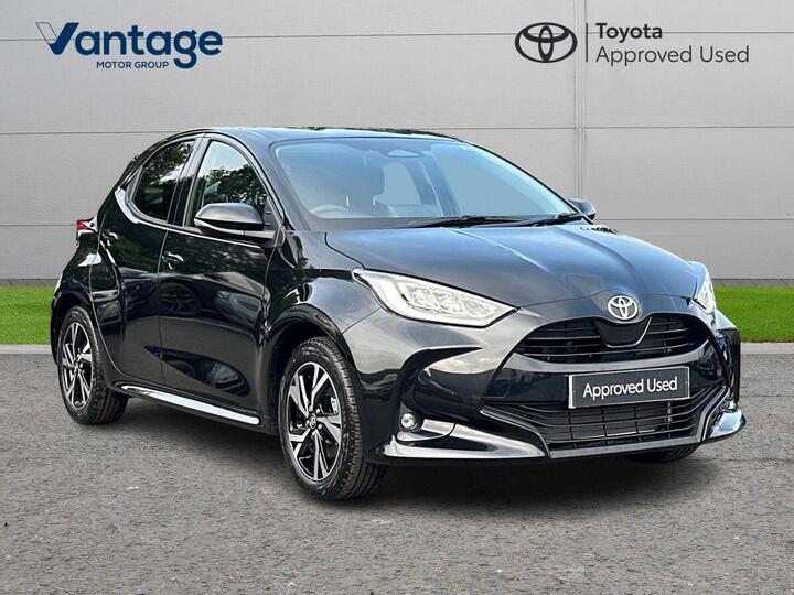 Toyota Yaris 1.5 VVT-h Design E-CVT Euro 6 (s/s) 5dr