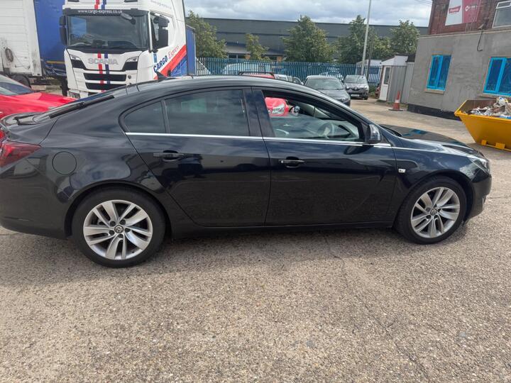 Vauxhall Insignia 2.0 CDTi SRi Nav Euro 6 (s/s) 5dr