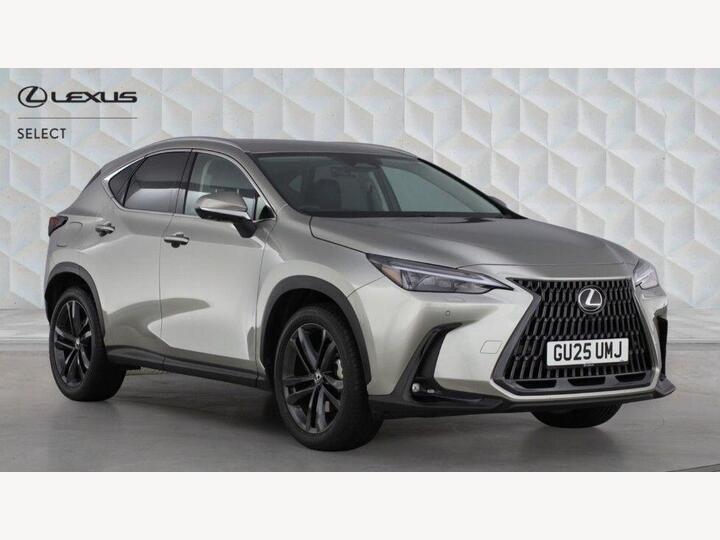 Lexus NX 2.5 450h+ 18.1kWh Premium Plus E-CVT 4WD Euro 6 (s/s) 5dr